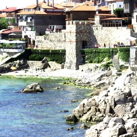 Reves De Mer Apartment Ravda